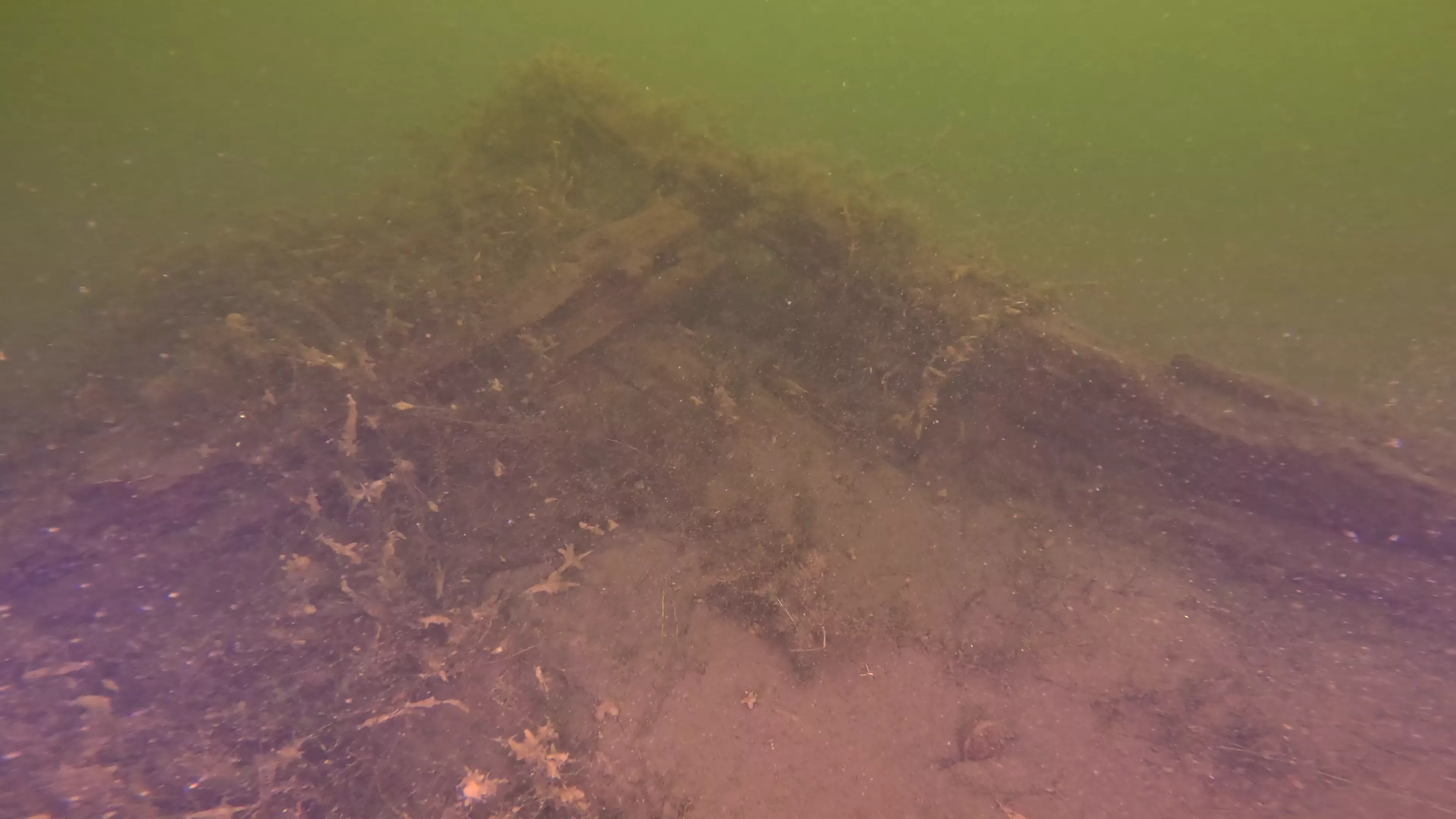 16' Sunken Wood Structure (LU002), Lake Union, Seattle, WA — photo 2 of 11