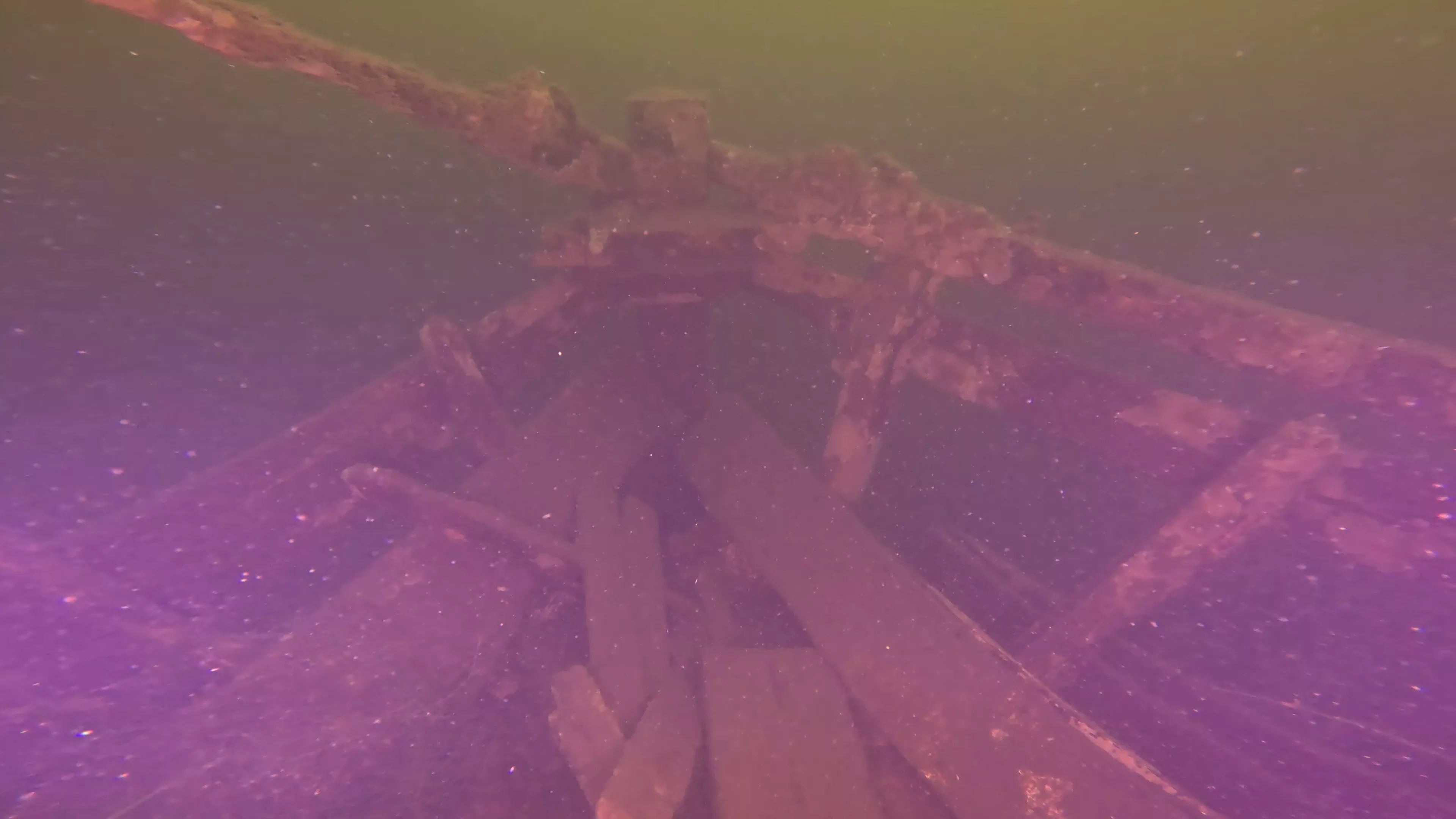 32' Wooden Boat Wreck (LU005), Lake Union, Seattle, WA — photo 11 of 11