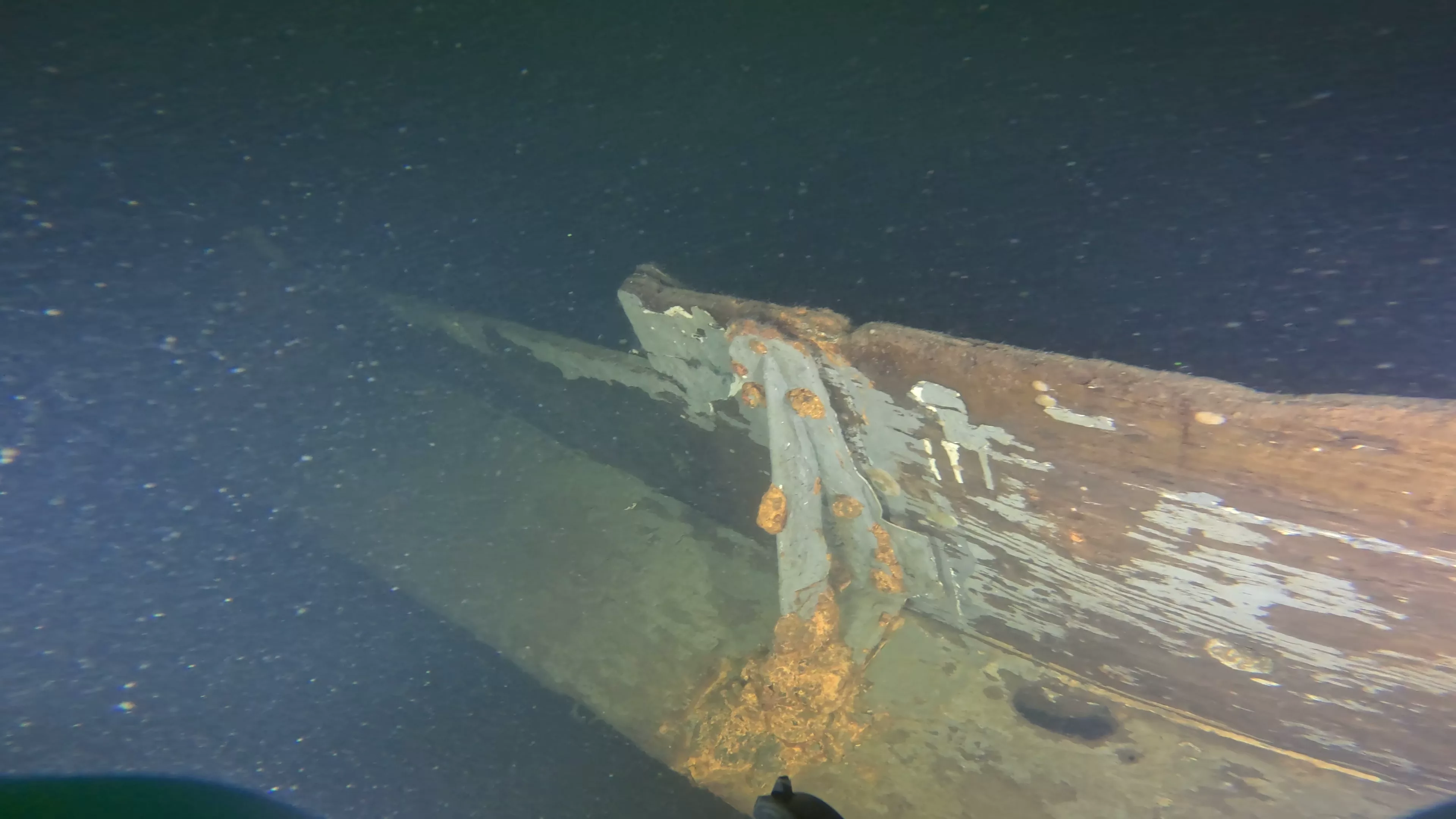 WWII Higgins Boat Wreck (LCVP) (LU006), Lake Union, Seattle, WA — photo 17 of 26