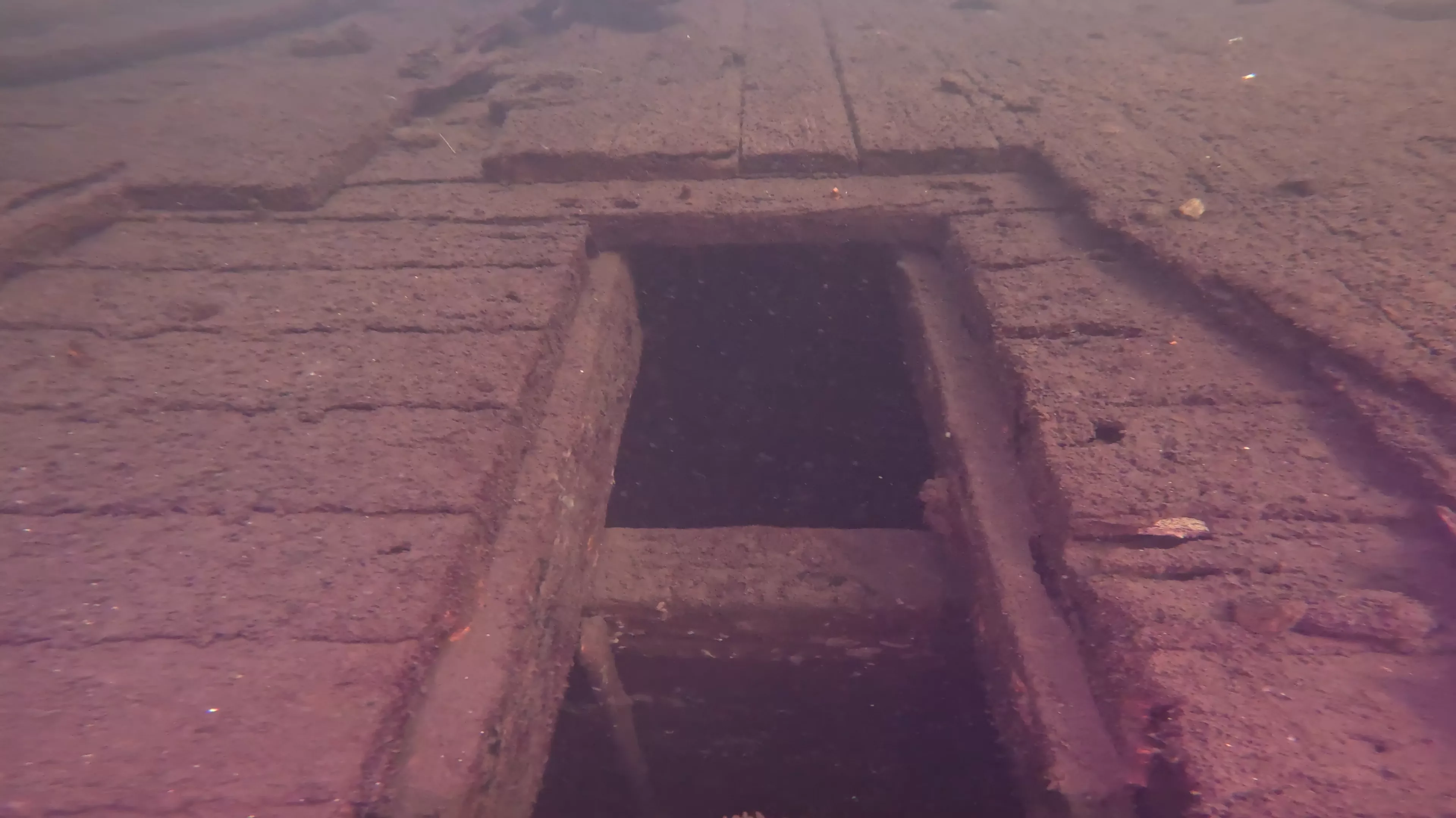 Foss 54: Sunken 1908 Navy Barge (LU007), Lake Union, Seattle, WA — photo 8 of 16