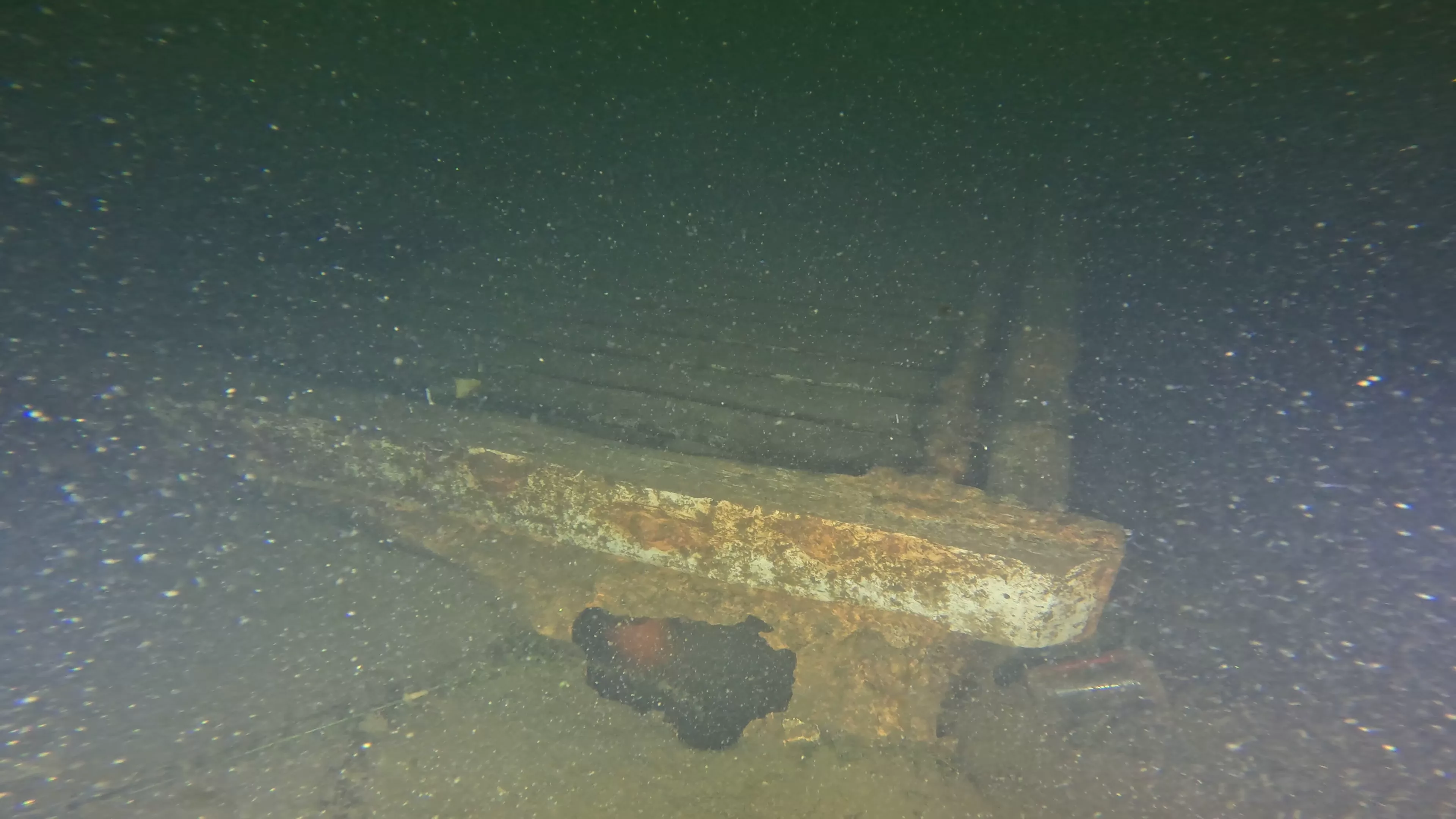 15' Wooden Work Barge Wreck (LU010), Lake Union, Seattle, WA — main photo