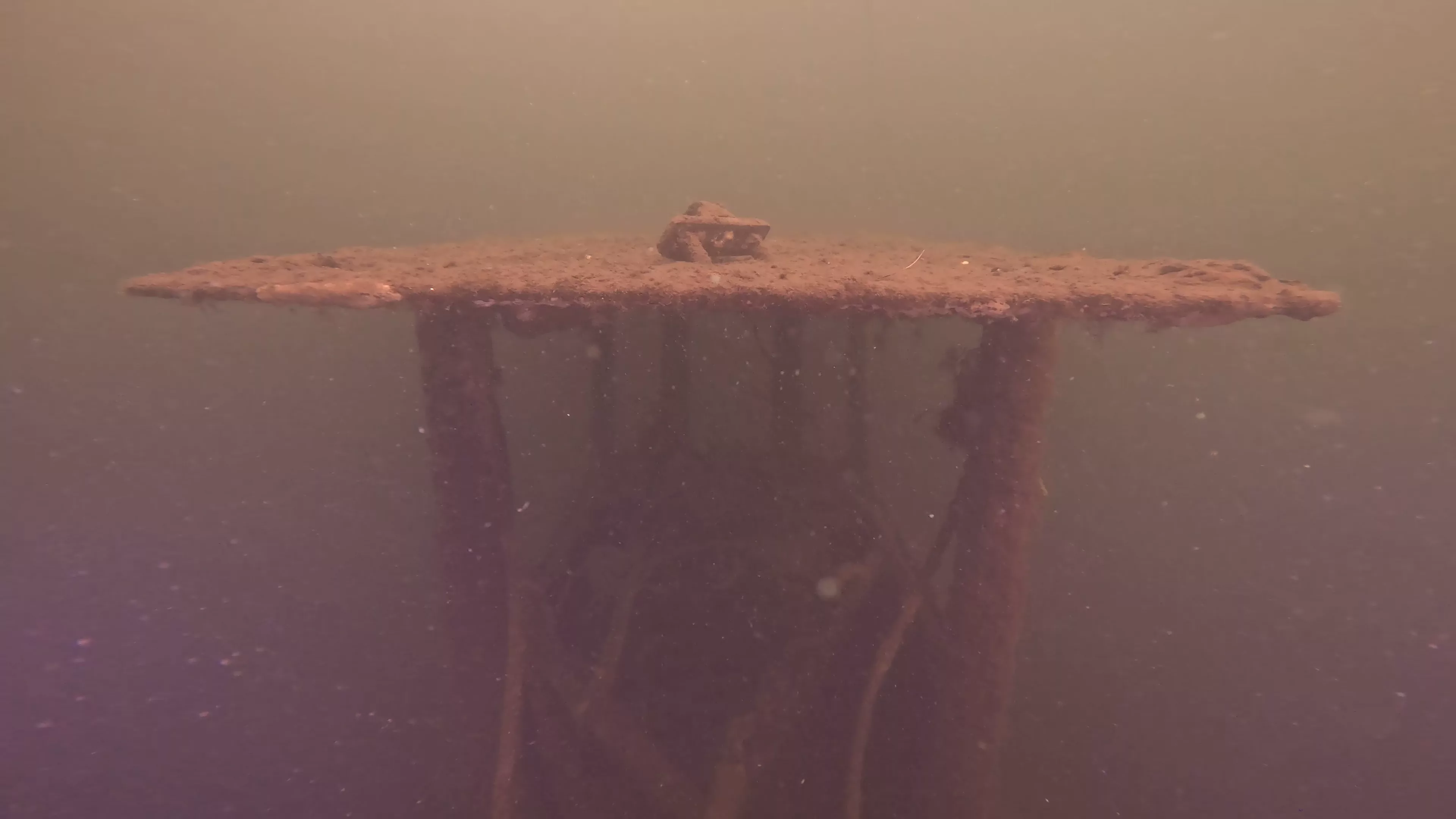 Steel Workboat Wreck (LU021), Lake Union, Seattle, WA — main photo
