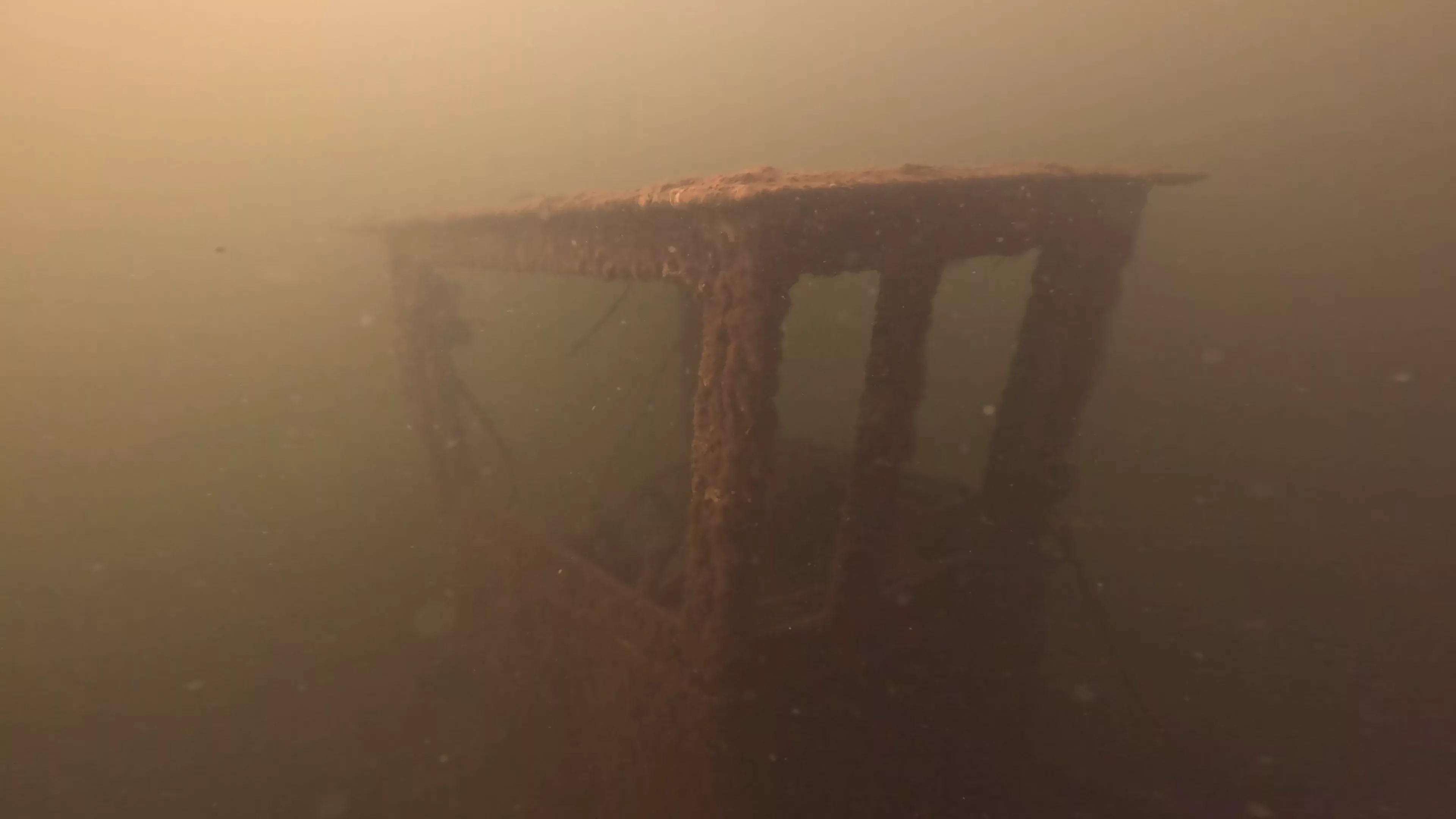 Steel Workboat Wreck (LU021), Lake Union, Seattle, WA — photo 7 of 25