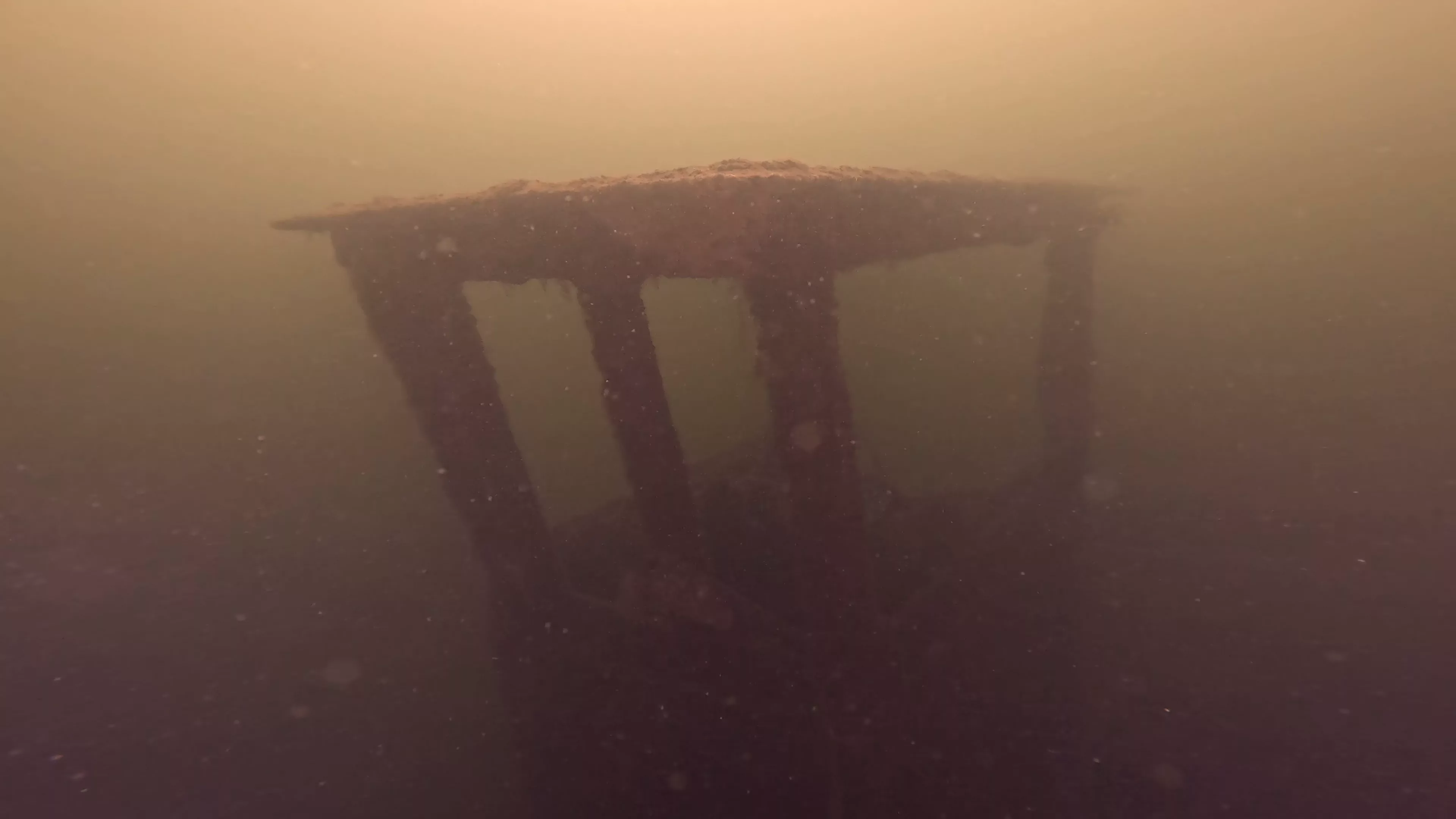 Steel Workboat Wreck (LU021), Lake Union, Seattle, WA — photo 8 of 25