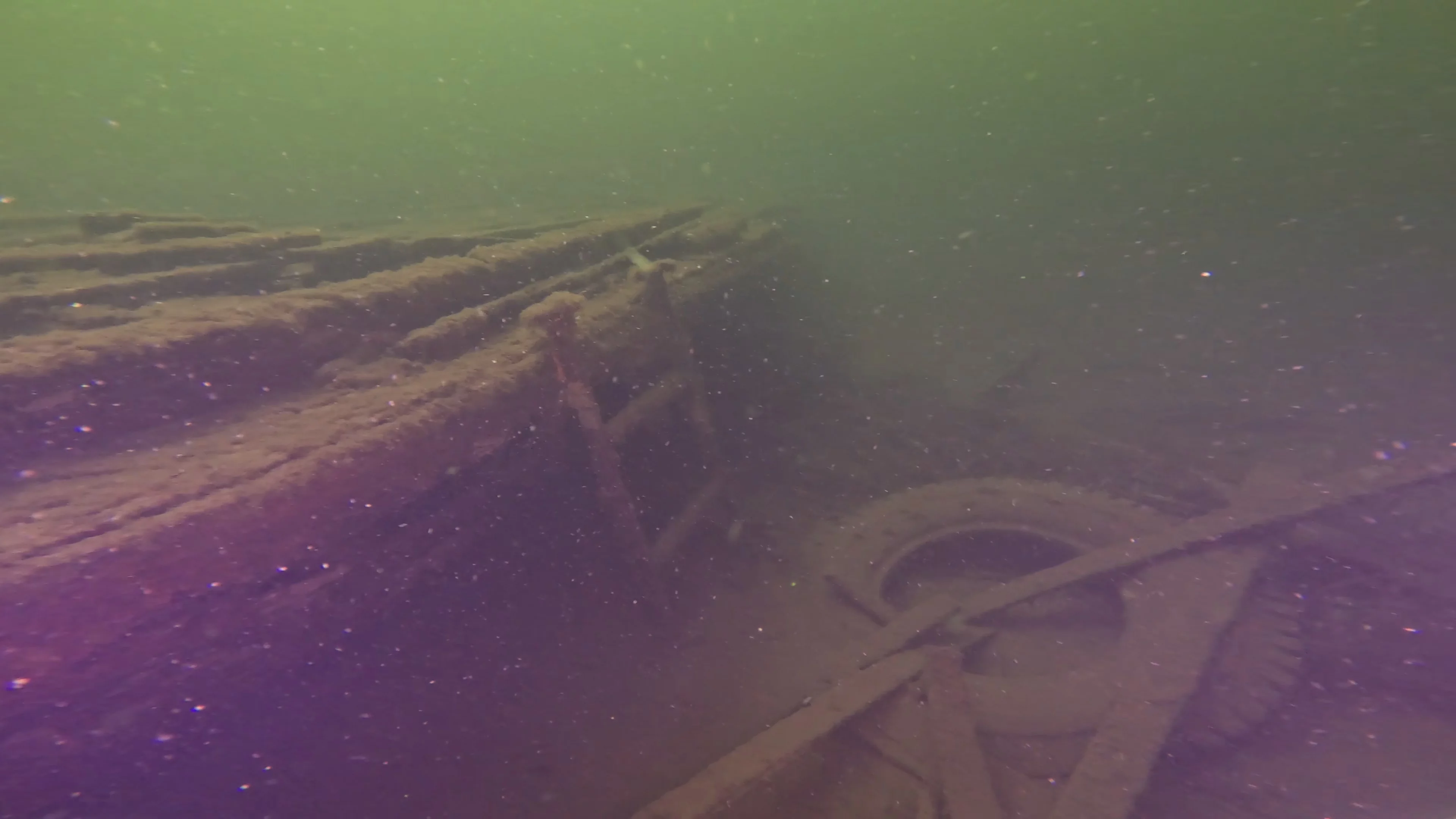 60' Wooden Wreck & Propeller (LU028), Lake Union, Seattle, WA — photo 12 of 57