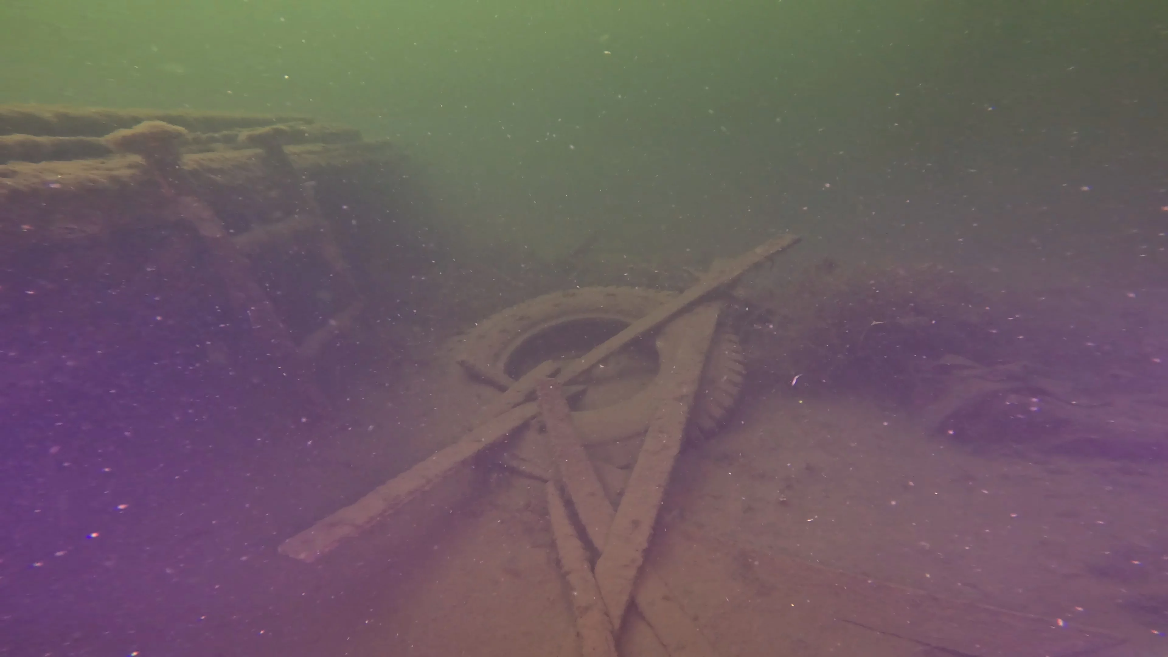 60' Wooden Wreck & Propeller (LU028), Lake Union, Seattle, WA — photo 13 of 57