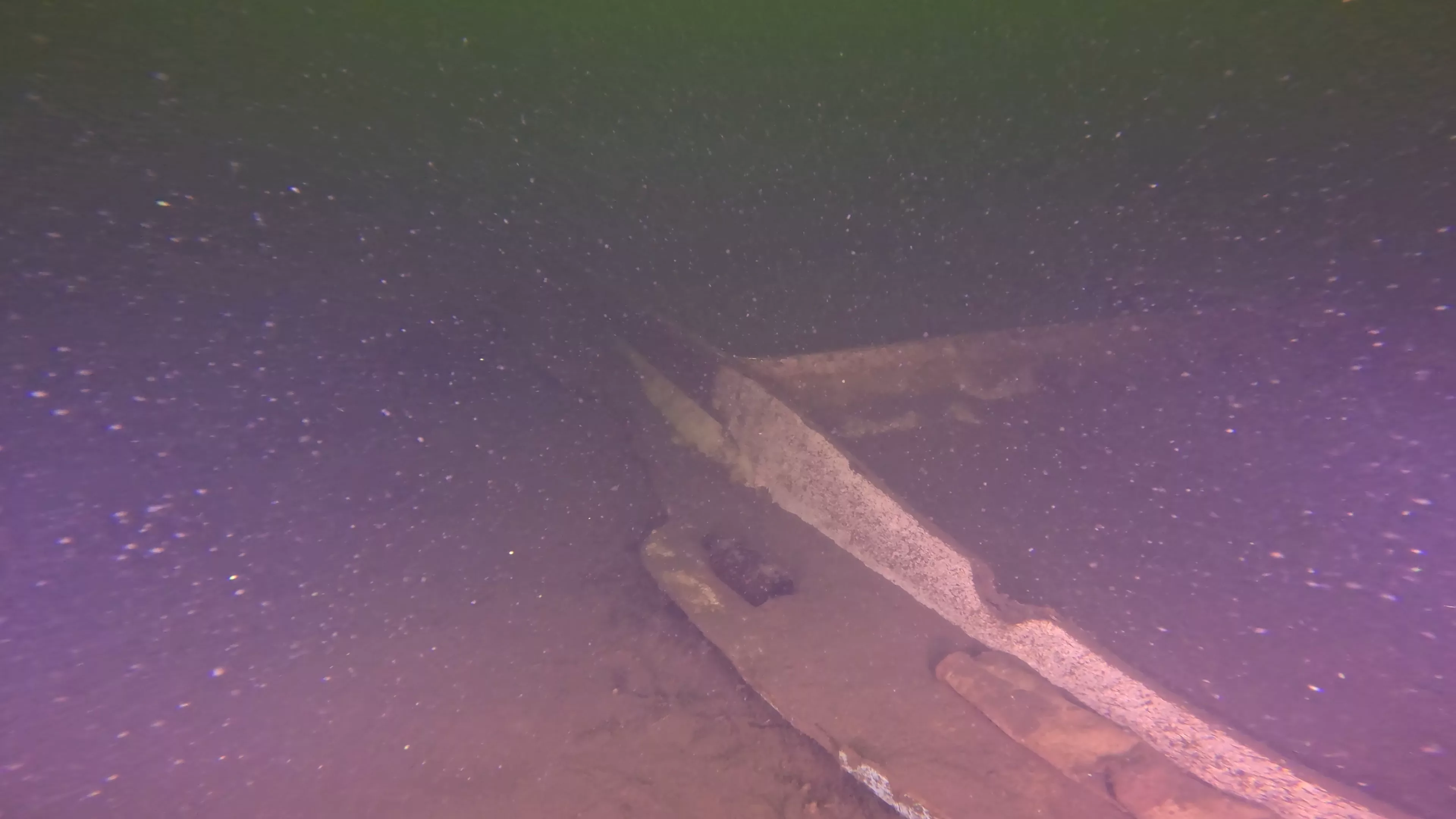 15' Wooden Boat Wreck (LU095), Lake Union, Seattle, WA — photo 5 of 9