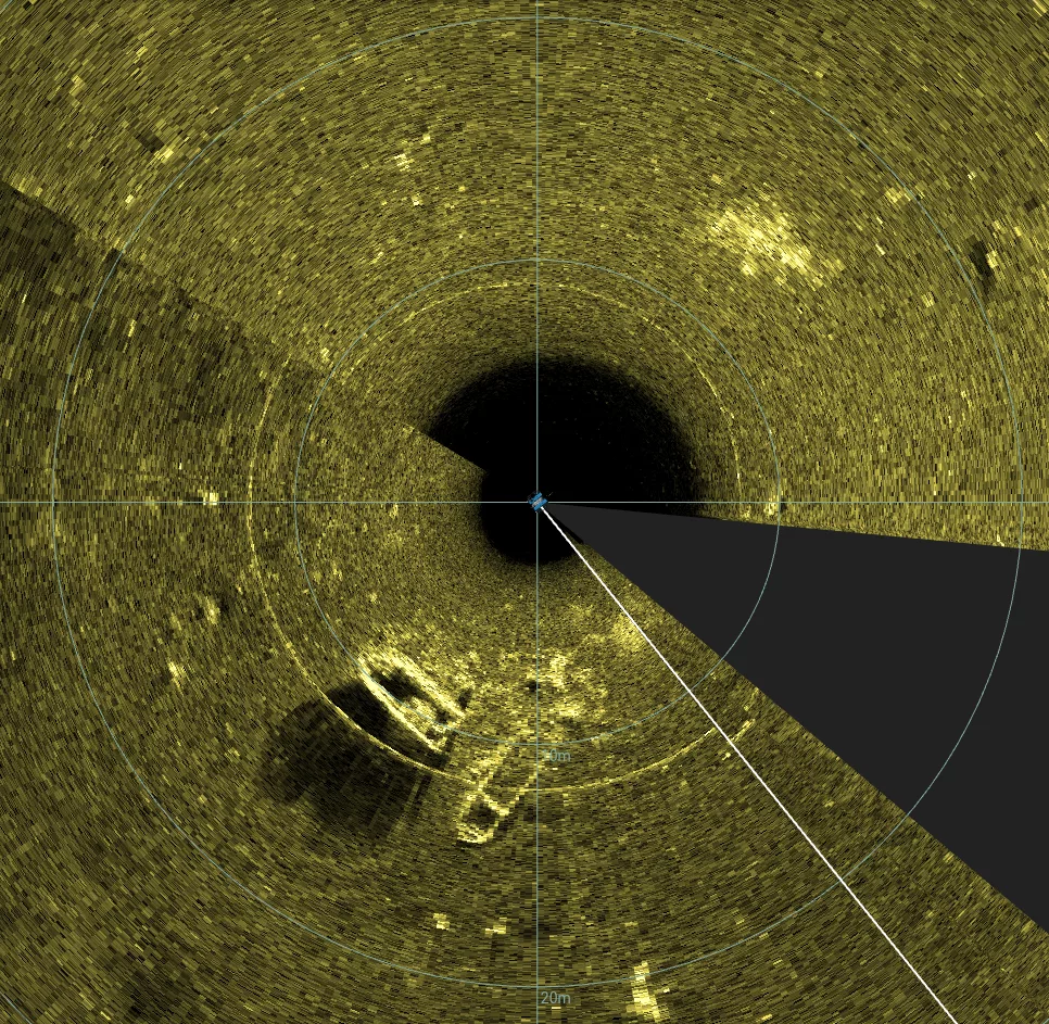 15' Wooden Boat Wreck (LU095), Lake Union, Seattle, WA — side-scan sonar image 1 of 2