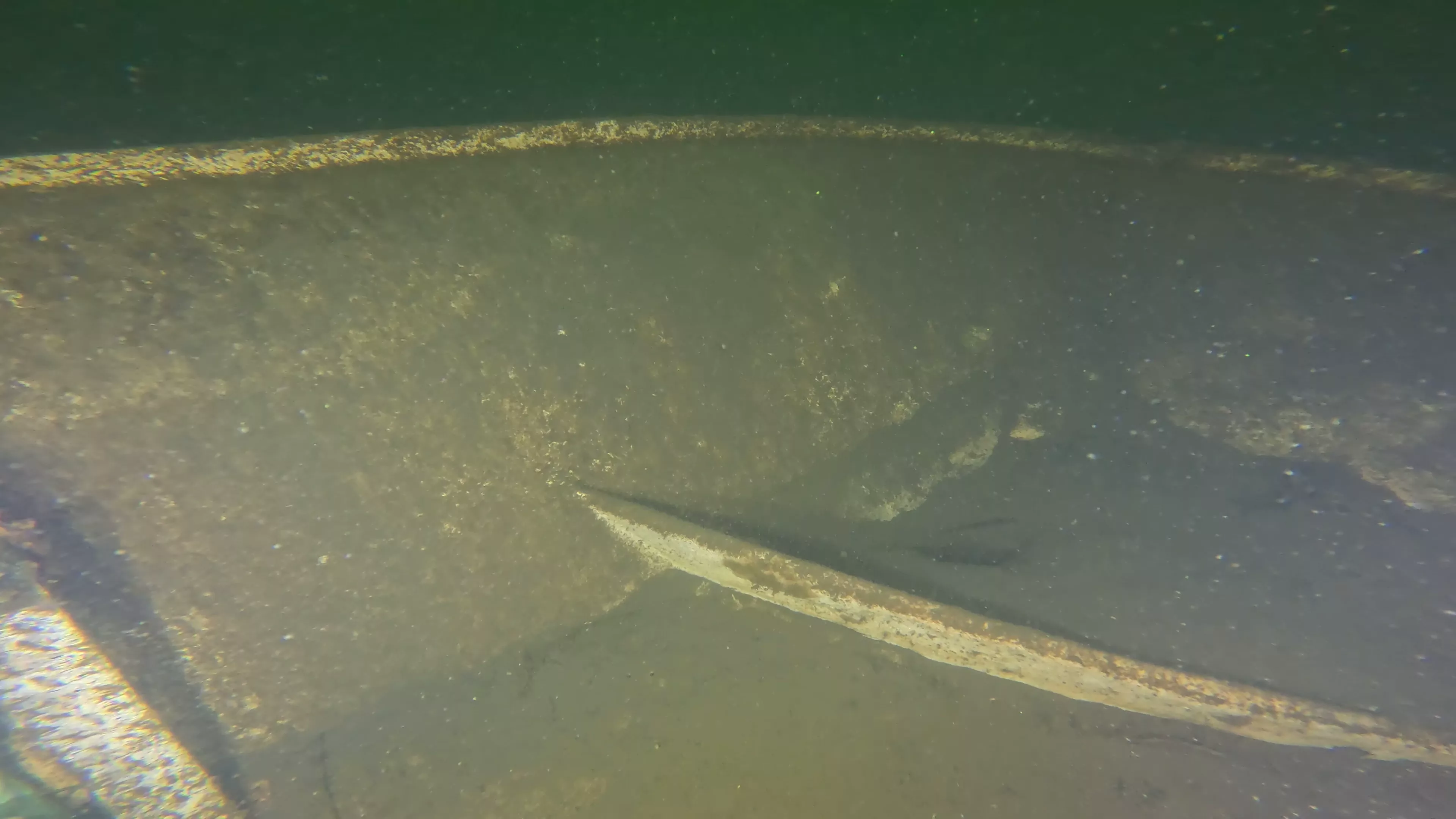 14' Fiberglass Boat Wreck (LU096), Lake Union, Seattle, WA — photo 6 of 16