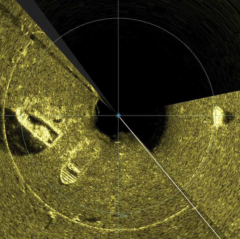 14' Fiberglass Boat Wreck (LU096), Lake Union, Seattle, WA — side-scan sonar image 2 of 2
