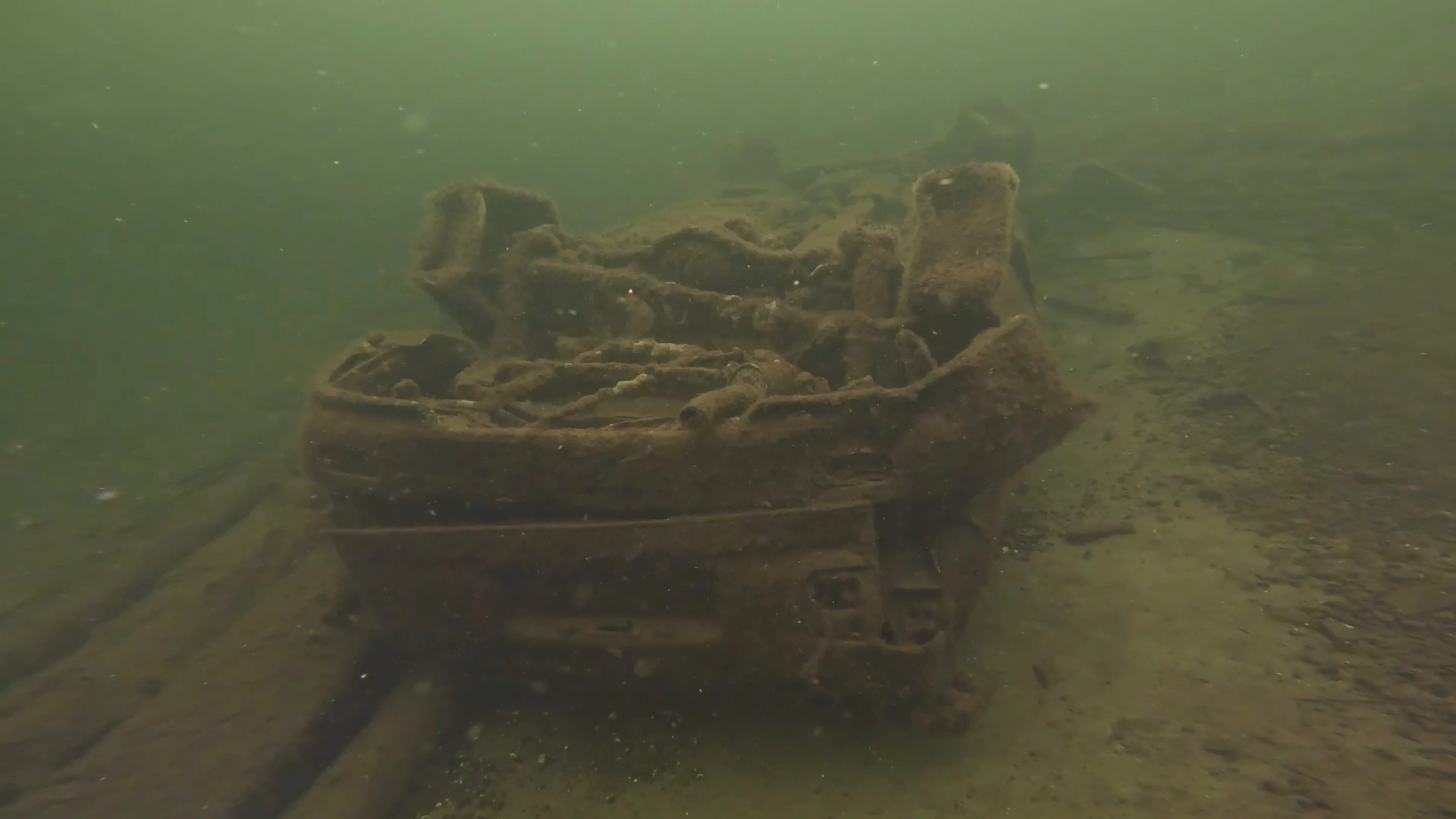 Sunken Car Wreck (V6 Badge) (LU102), Lake Union, Seattle, WA — photo 7 of 15
