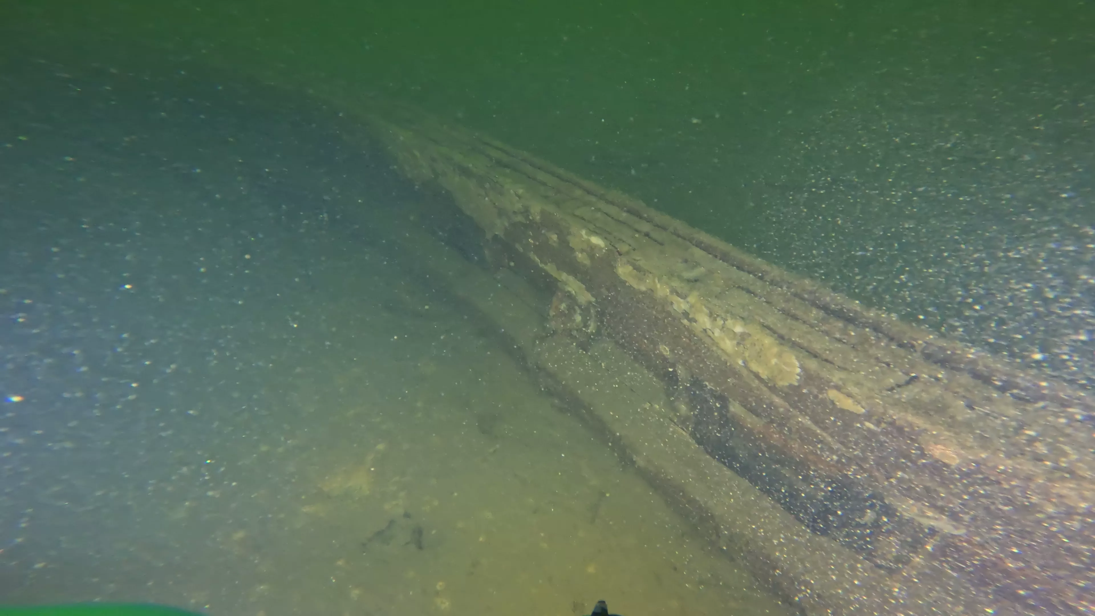 Small Wooden Boat Wreck (LU103), Lake Union, Seattle, WA — photo 8 of 13
